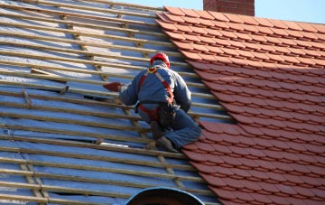 roof tiles Great Harrowden, Northamptonshire